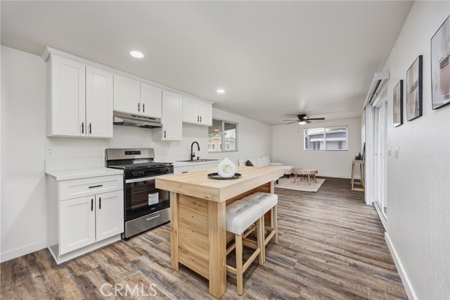 Detail Gallery Image 14 of 41 For 306 Kings Ln, Bakersfield,  CA 93308 - 2 Beds | 1 Baths