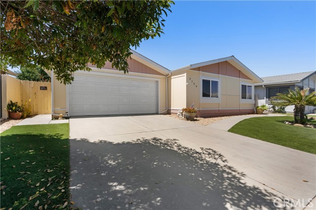 Detail Gallery Image 2 of 38 For 2159 Sierra Vista, Santa Maria,  CA 93458 - 3 Beds | 2 Baths