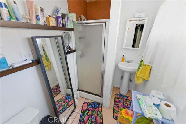 Detail Gallery Image 57 of 57 For 608 W 52nd, Los Angeles,  CA 90037 - 3 Beds | 2 Baths