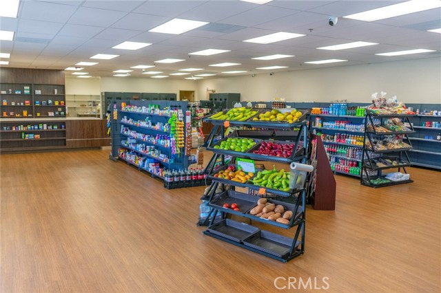 Detail Gallery Image 45 of 51 For 1462 Merion Way M2 - 30k,  Seal Beach,  CA 90740 - 2 Beds | 2 Baths