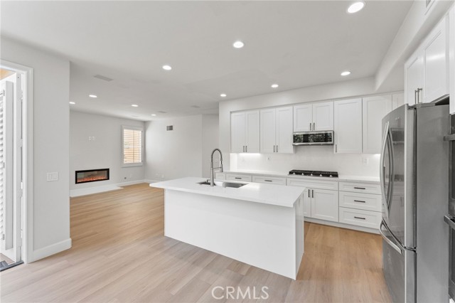 23 Belfort, Newport Coast CA: https://media.crmls.org/medias/e8d3cafe-e72d-4bcb-9765-218a999aab96.jpg