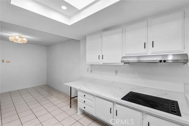 Detail Gallery Image 7 of 27 For 2329 via Mariposa #O,  Laguna Woods,  CA 92637 - 2 Beds | 2 Baths