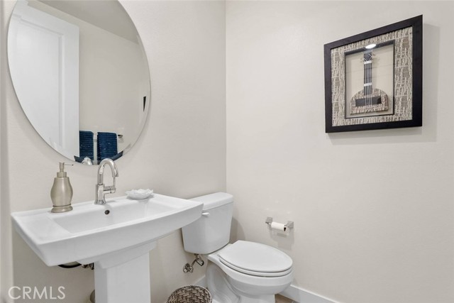 Detail Gallery Image 16 of 28 For 985 Doheny Way, Dana Point,  CA 92629 - 2 Beds | 2/1 Baths