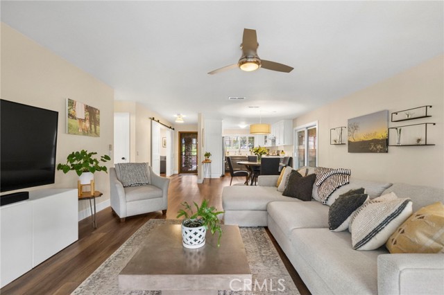 Detail Gallery Image 5 of 43 For 430 Chaparral Dr, Claremont,  CA 91711 - 3 Beds | 2 Baths