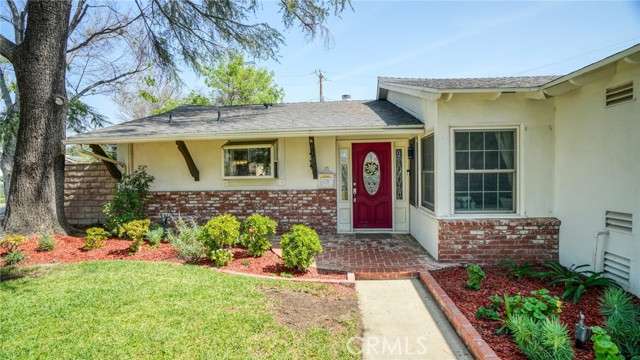 Detail Gallery Image 5 of 56 For 11426 Collett Avenue, Granada Hills,  CA 91344 - 3 Beds | 2 Baths