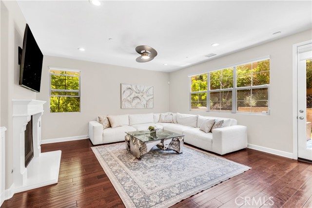 28181 Via Del Mar, San Juan Capistrano CA: https://media.crmls.org/medias/e8d71915-051b-423d-bb59-2bc76c383b4b.jpg