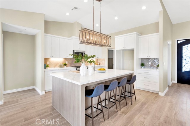 Detail Gallery Image 16 of 64 For 21960 Ramona, Apple Valley,  CA 92307 - 4 Beds | 2/1 Baths