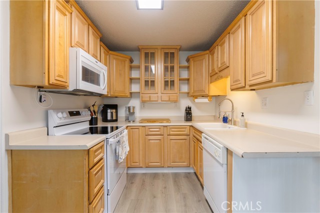 Detail Gallery Image 21 of 63 For 110 S Russell, Lakeport,  CA 95453 - 2 Beds | 1/1 Baths