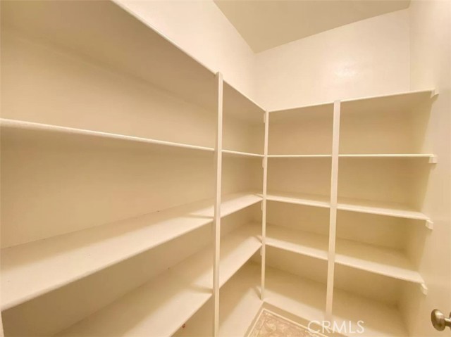 Detail Gallery Image 10 of 46 For 6430 Sheffield Street, Chino,  CA 91710 - 4 Beds | 3/1 Baths