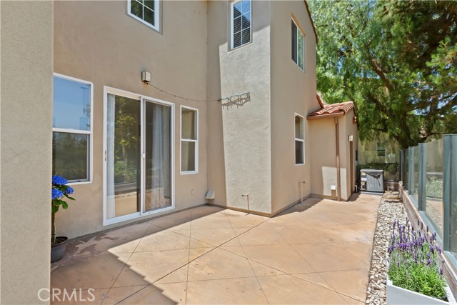 57 Alevera Street, Irvine CA: https://media.crmls.org/medias/e8d94d98-c24b-427c-8c1d-18f780bea2a0.jpg