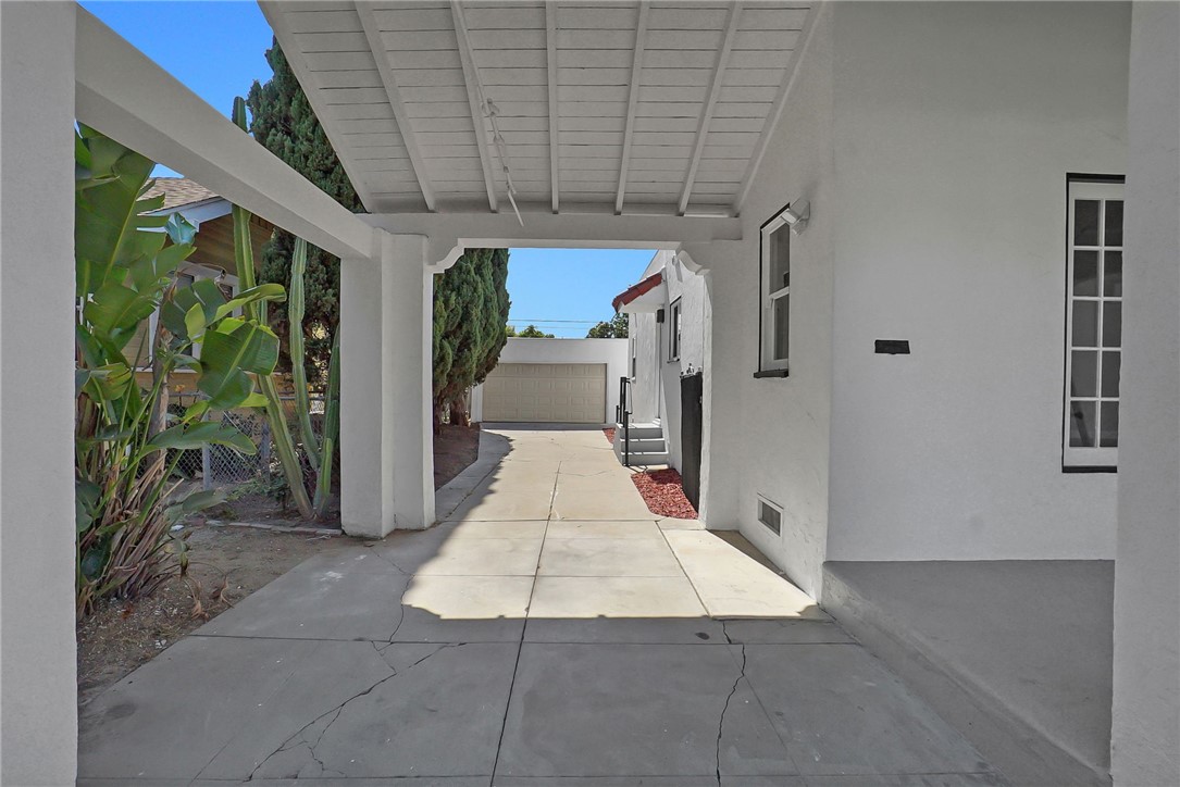 Detail Gallery Image 5 of 45 For 3639 Orange Ave, Long Beach,  CA 90807 - 3 Beds | 2 Baths