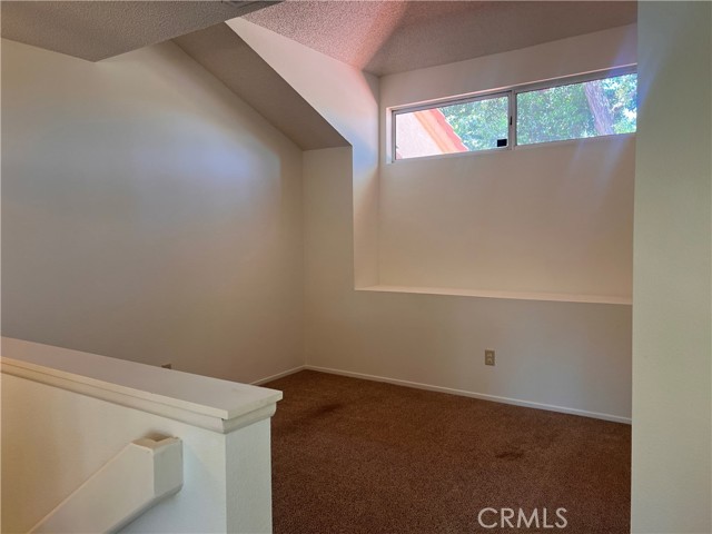 25861 Mcbean, Valencia CA: https://media.crmls.org/medias/e8da1a54-ace3-43f4-b7f6-2e9276872b7e.jpg