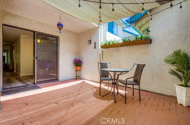 1505 W Nottingham Lane, Anaheim CA: https://media.crmls.org/medias/e8da7ced-2662-4147-b2d5-4b760a59672e.jpg