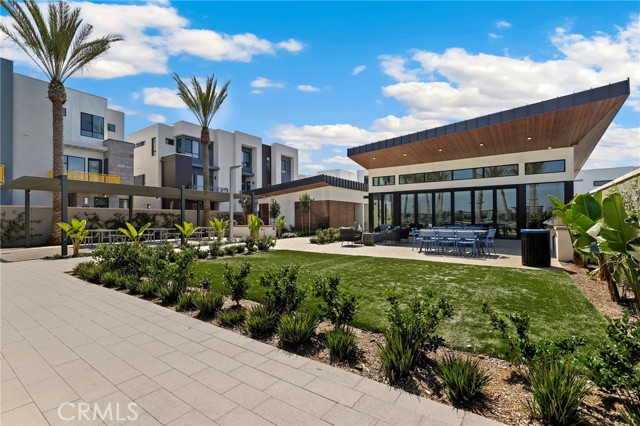 Detail Gallery Image 31 of 38 For 16175 Dawn Way #202,  Tustin,  CA 92782 - 2 Beds | 2 Baths