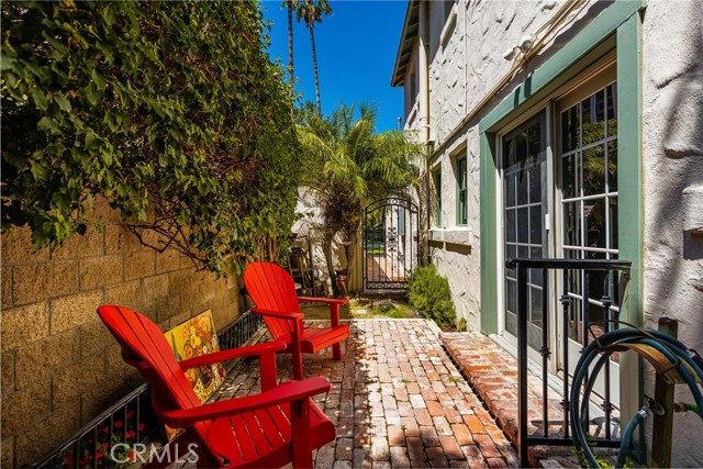 Detail Gallery Image 19 of 65 For 521 N Clementine St, Anaheim,  CA 92805 - 3 Beds | 3 Baths