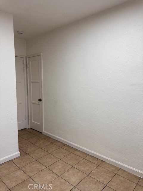 520 Mount Vernon Avenue, Barstow CA: https://media.crmls.org/medias/e8dbbe22-a6e7-465d-bcc5-464110e3c2fb.jpg