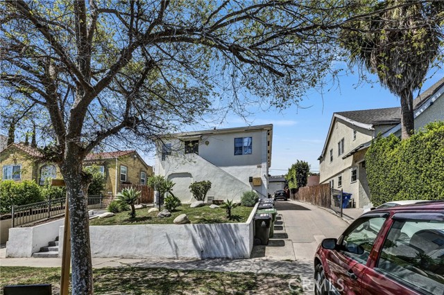Detail Gallery Image 2 of 33 For 1861 S Redondo Bld, Los Angeles,  CA 90019 - – Beds | – Baths