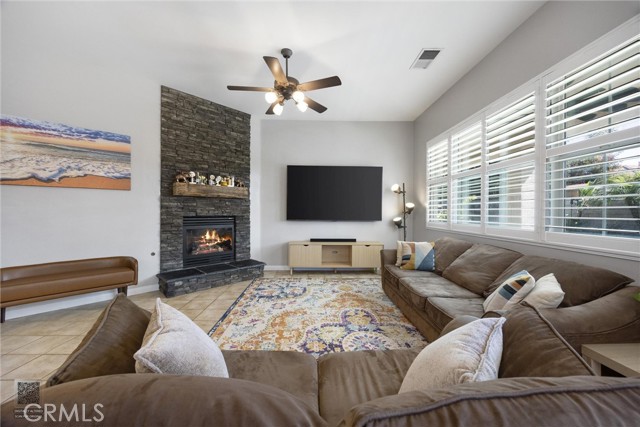 Detail Gallery Image 19 of 53 For 9313 via Parma, Bakersfield,  CA 93312 - 4 Beds | 3 Baths