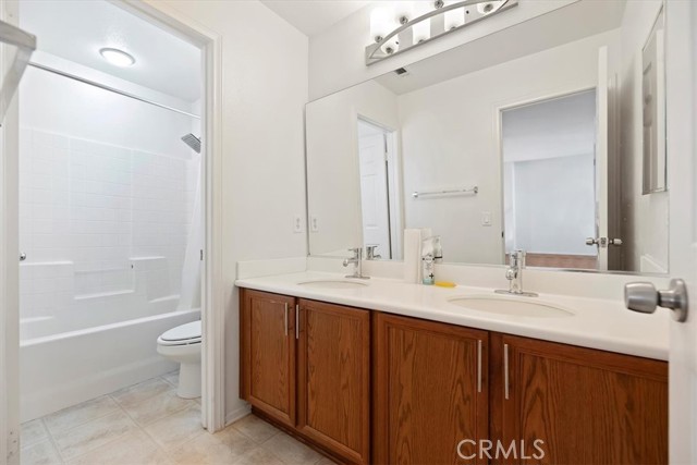 13223 Concord Drive, Victorville CA: https://media.crmls.org/medias/e8e03b6a-2733-44cd-a45e-c6582df0fddf.jpg