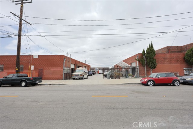 Image 10 of 11 For 12903 Budlong Avenue