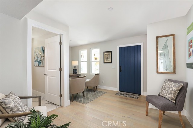 Detail Gallery Image 6 of 63 For 5 Turnberry Ln, Phillips Ranch,  CA 91766 - 3 Beds | 3 Baths