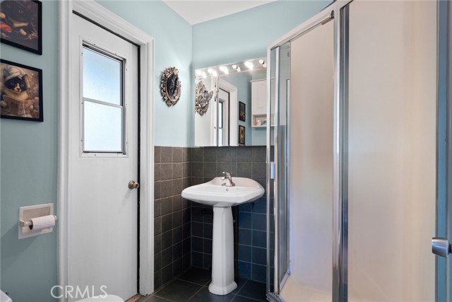 Detail Gallery Image 22 of 62 For 17806 Erwin St, Encino,  CA 91316 - 3 Beds | 2 Baths