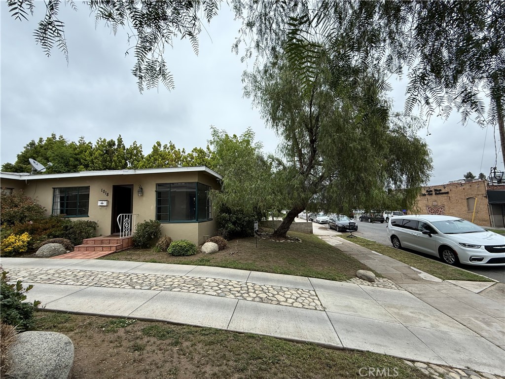 1014 Kendall Ave.