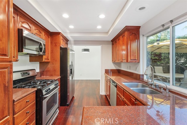 Detail Gallery Image 9 of 37 For 4 Wood Nymph, Irvine,  CA 92604 - 3 Beds | 2/1 Baths