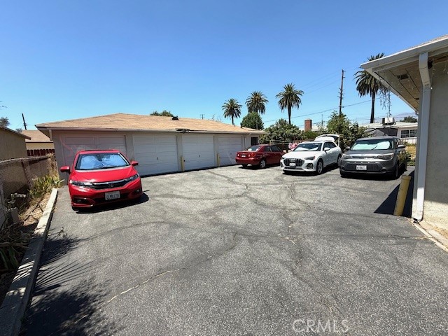 5629 Temple City Blvd, Temple City CA: https://media.crmls.org/medias/e8e326ae-899a-49e3-81e3-0d405e4dcaa3.jpg