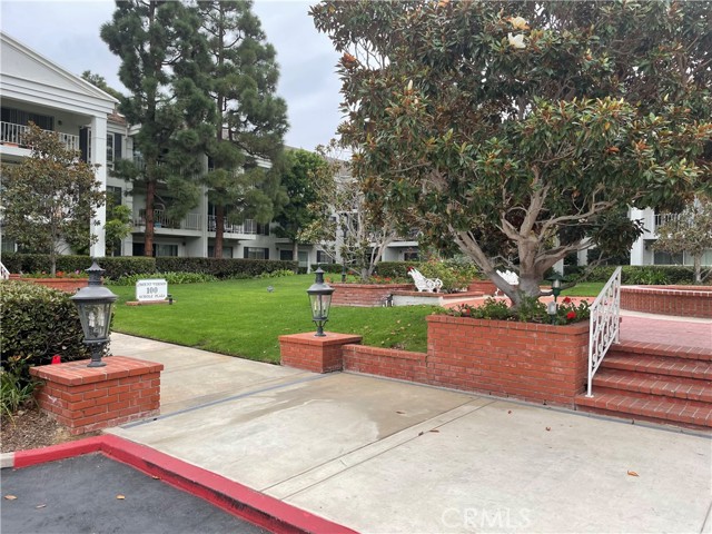 Detail Gallery Image 17 of 57 For 101 Scholz Plz #123,  Newport Beach,  CA 92663 - 1 Beds | 1 Baths