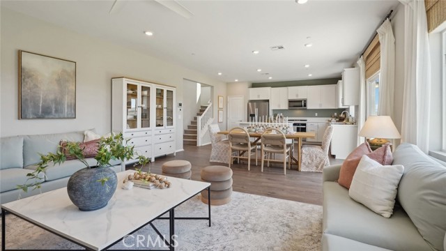 Detail Gallery Image 2 of 23 For 31325 Burflower Dr, Winchester,  CA 92596 - 5 Beds | 3 Baths