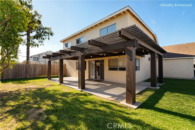 Detail Gallery Image 20 of 29 For 19782 Felcliff, Huntington Beach,  CA 92646 - 5 Beds | 3 Baths