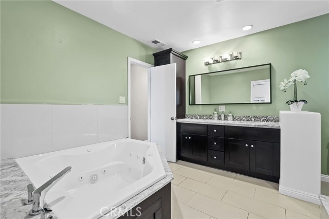 Detail Gallery Image 30 of 75 For 1523 Freeman St, Santa Ana,  CA 92706 - 4 Beds | 3 Baths
