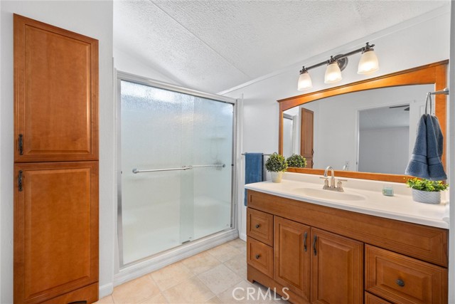 Detail Gallery Image 22 of 51 For 2240 Golden Oak Ln #49,  Merced,  CA 95341 - 3 Beds | 2 Baths