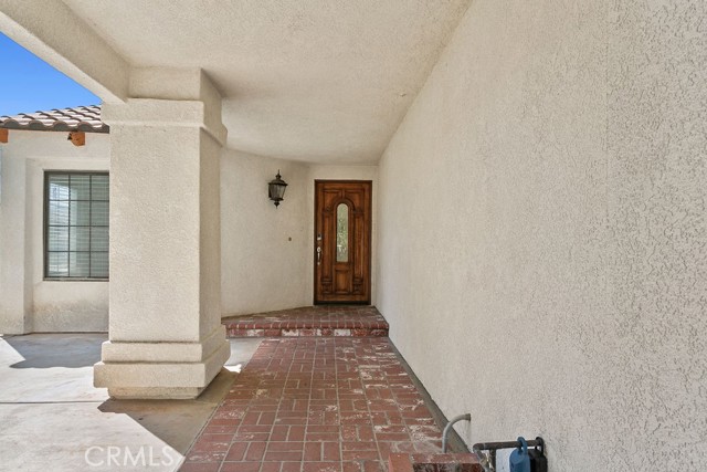 Detail Gallery Image 4 of 31 For 25645 Catalejo Ln, Moreno Valley,  CA 92551 - 4 Beds | 3 Baths