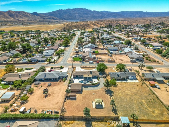 Detail Gallery Image 42 of 48 For 18498 Plumas St, Hesperia,  CA 92345 - 4 Beds | 3 Baths