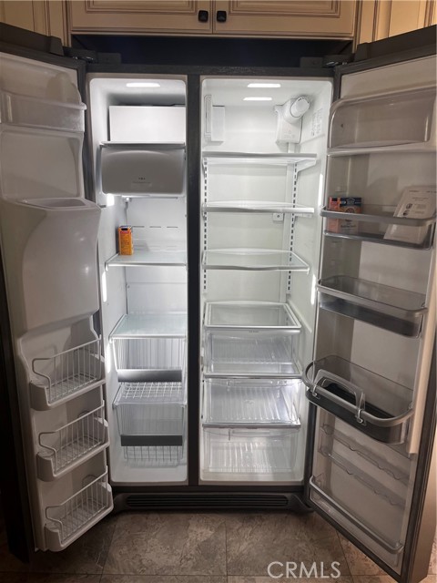 29 Del Padre, Lake Forest CA: https://media.crmls.org/medias/e8e504e1-66ce-4bd9-8995-832da8803190.jpg