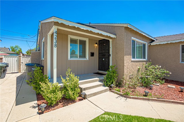 Detail Gallery Image 7 of 48 For 4238 Palo Verde Ave, Lakewood,  CA 90713 - 2 Beds | 2 Baths