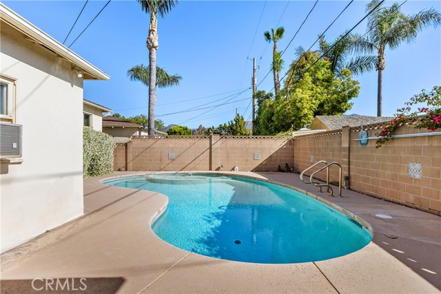 Detail Gallery Image 51 of 60 For 249 S Lincoln St, Burbank,  CA 91506 - 3 Beds | 2 Baths