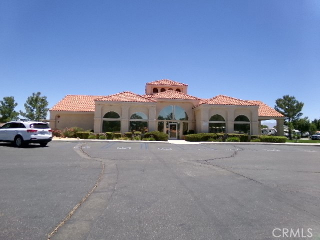 Detail Gallery Image 5 of 6 For 19348 Birdie Way, Apple Valley,  CA 92308 - – Beds | – Baths