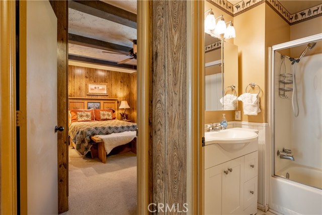 Detail Gallery Image 14 of 29 For 764 St Moritz Dr, Big Bear Lake,  CA 92315 - 2 Beds | 1/1 Baths