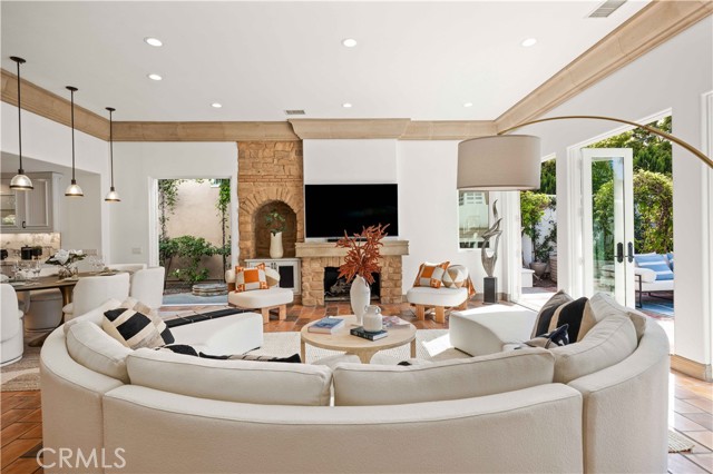 Detail Gallery Image 13 of 48 For 57 Shearwater Pl, Newport Beach,  CA 92660 - 3 Beds | 2/1 Baths