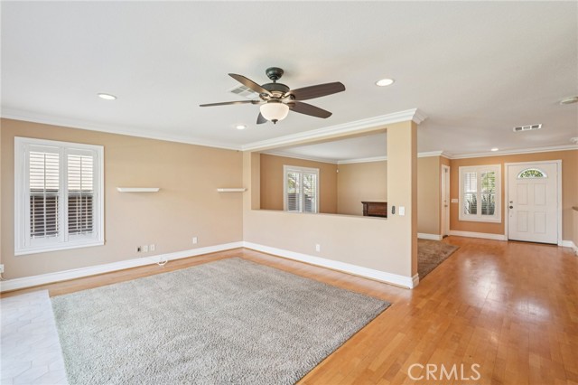 Detail Gallery Image 10 of 51 For 2582 Hudson Ave, Corona,  CA 92881 - 5 Beds | 2/1 Baths