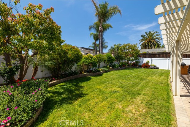 23849 Canyon Lake N Drive, Canyon Lake CA: https://media.crmls.org/medias/e8e767e8-d18e-420d-987c-6d6cd829c32e.jpg