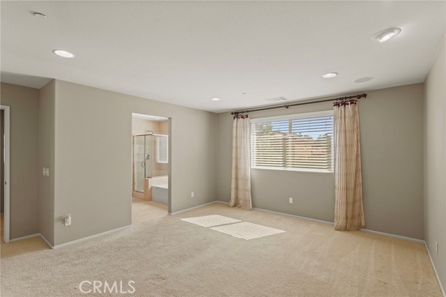 38780 Amateur Way, Beaumont CA: https://media.crmls.org/medias/e8e80ac5-077c-485c-b1f4-94c3b2d522e5.jpg