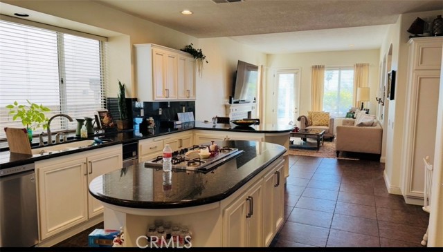 Detail Gallery Image 8 of 17 For 27130 S Ridge, Mission Viejo,  CA 92692 - 4 Beds | 4 Baths