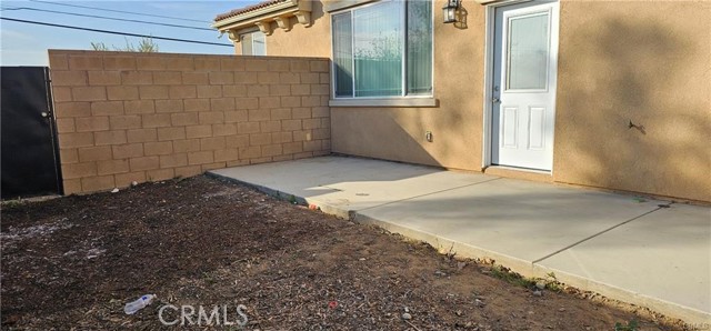 Detail Gallery Image 7 of 7 For 8185 Banana Ave #27,  Fontana,  CA 92335 - 4 Beds | 2/1 Baths