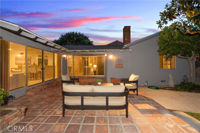 1234 S 5th Avenue, Arcadia CA: https://media.crmls.org/medias/e8ea8175-6046-4127-8279-8229d3da5a27.jpg