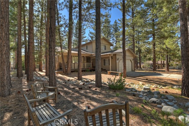 Detail Gallery Image 5 of 45 For 423 Pine View Dr, Big Bear City,  CA 92314 - 3 Beds | 2 Baths