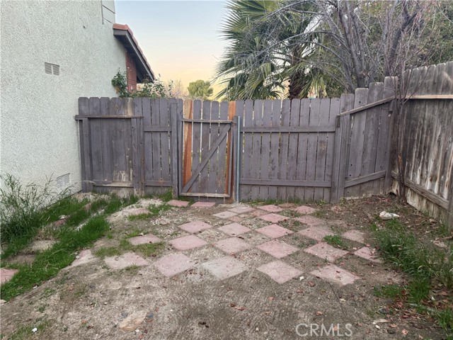 Detail Gallery Image 38 of 50 For 1160 Garnet, Palmdale,  CA 93550 - 4 Beds | 3 Baths